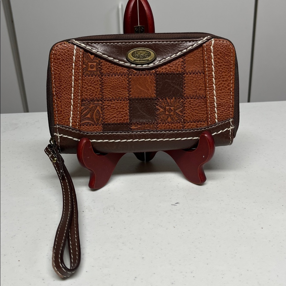 b.o.c. Brown Rust Patchwork Zip Wristlet Wallet
